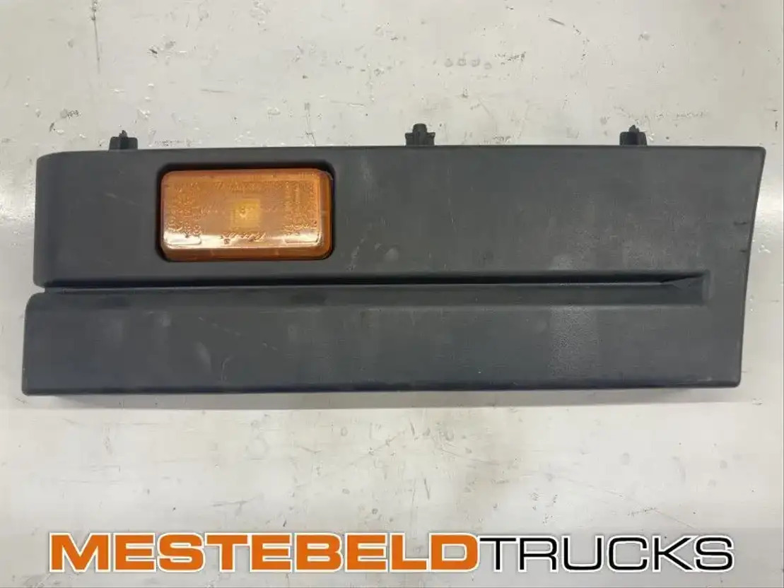 Scania Afdekplaat van instap links - Cabine e interior de Caminhão: foto 1 Scania Afdekplaat van instap links - Cabine e interior de Caminhão: foto 1