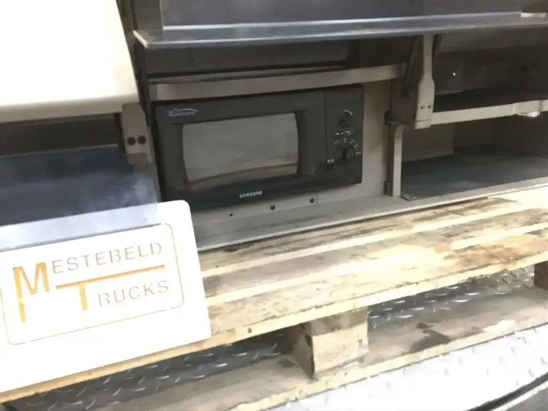 Scania Aflegvak met magnetron - Cabine e interior de Caminhão: foto 3 Scania Aflegvak met magnetron - Cabine e interior de Caminhão: foto 3