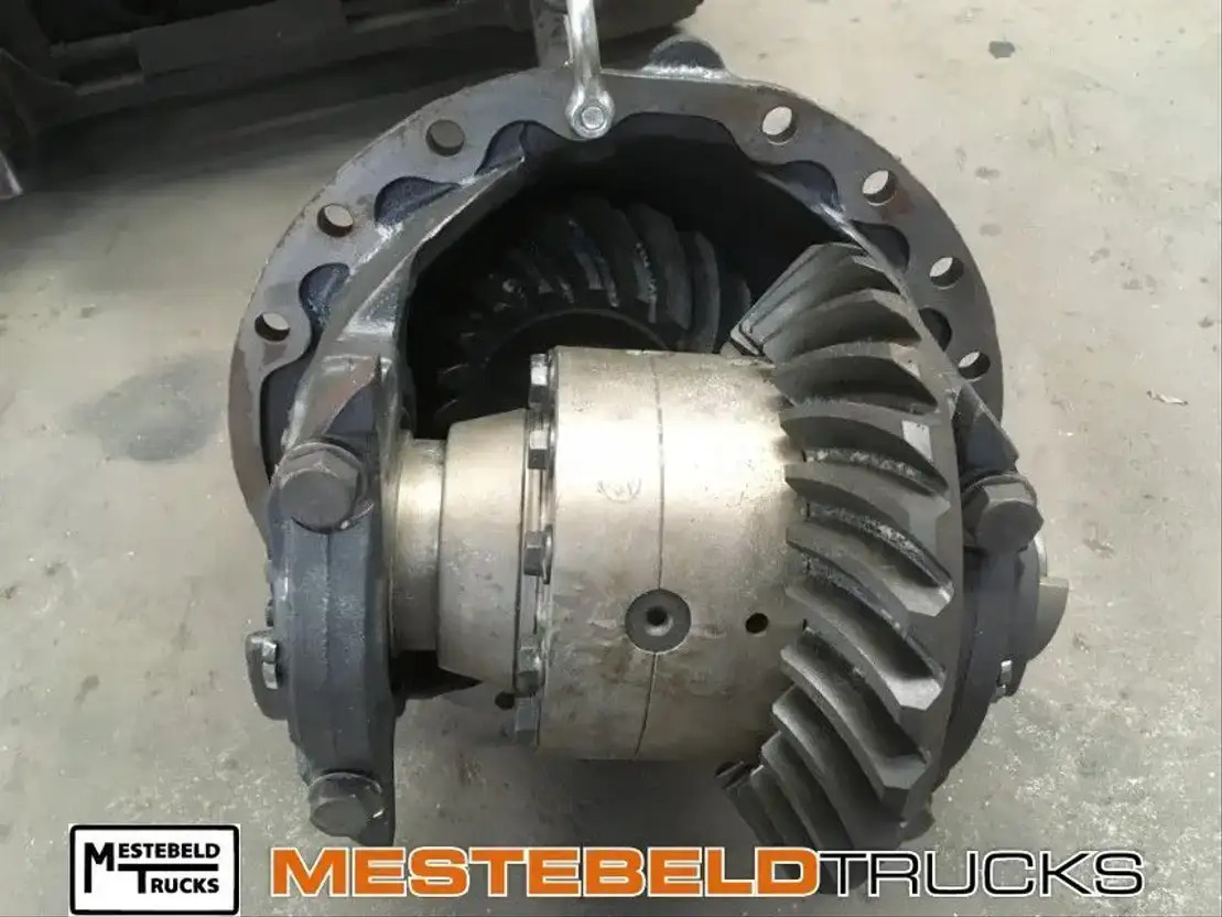 Scania Differentieel RP 381-4,18 - Eixo traseiro de Caminhão: foto 2 Scania Differentieel RP 381-4,18 - Eixo traseiro de Caminhão: foto 2