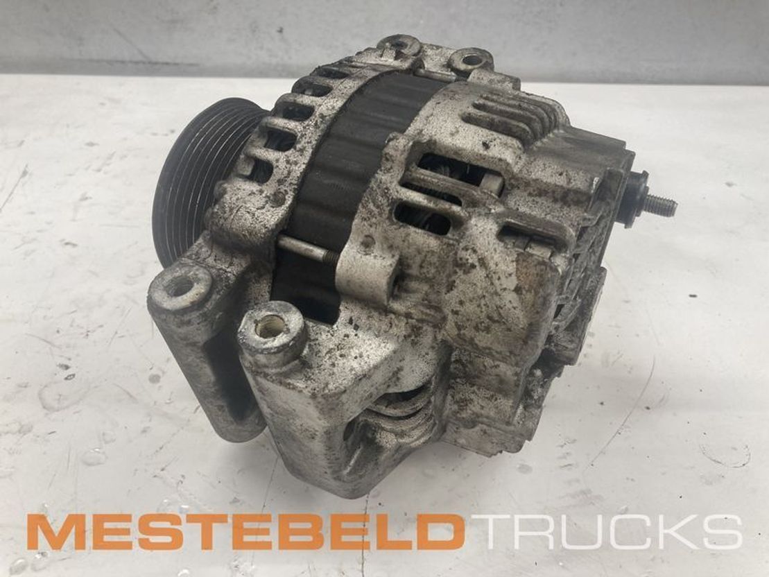 Scania Dynamo 100 Amp - Sistema elétrico de Caminhão: foto 1 Scania Dynamo 100 Amp - Sistema elétrico de Caminhão: foto 1