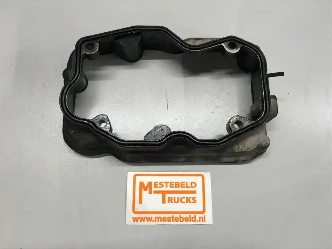 Scania Kleppenmantel - Motor e peças de Caminhão: foto 1 Scania Kleppenmantel - Motor e peças de Caminhão: foto 1