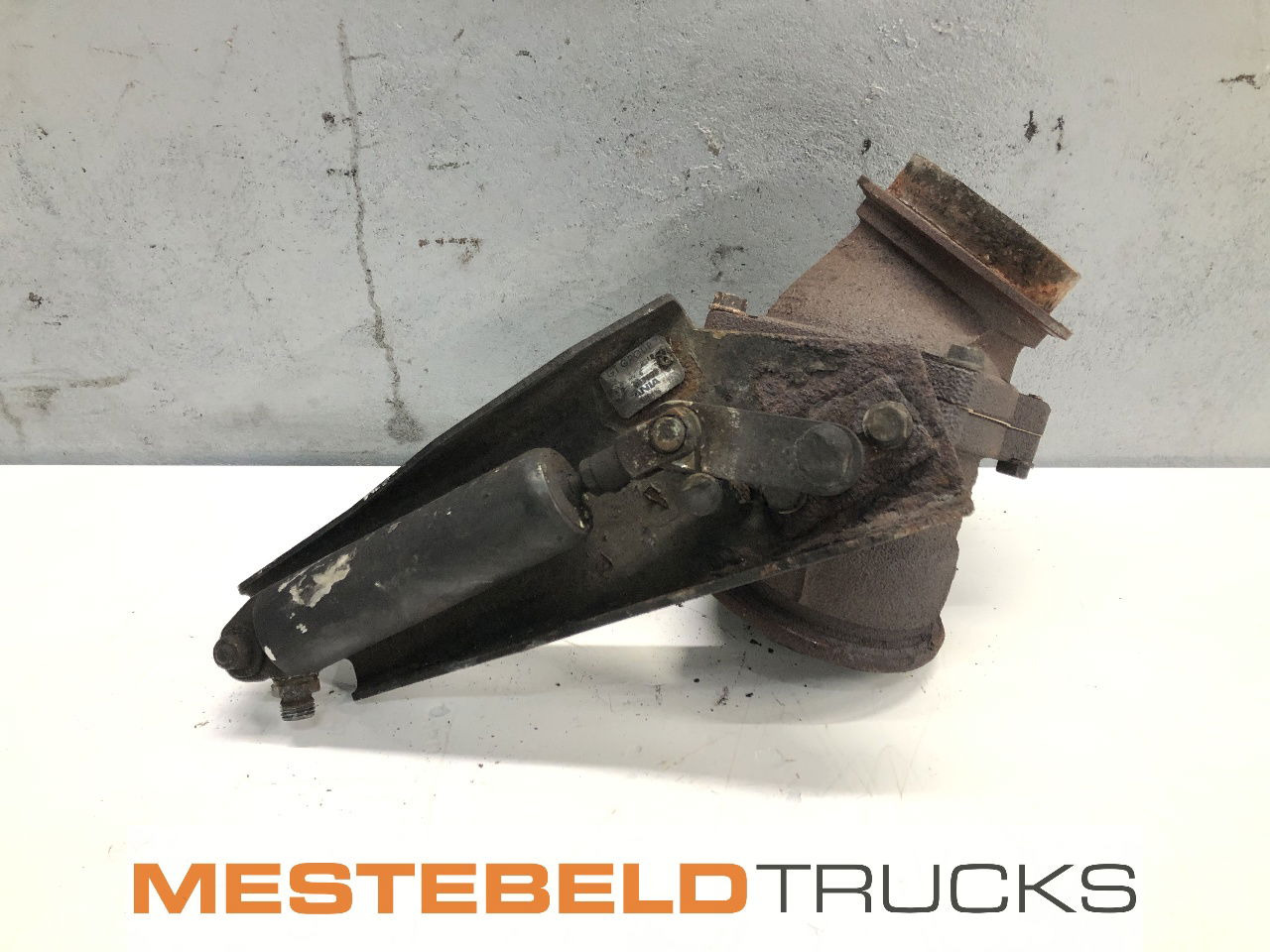 Scania Motorremklep - Silenciador/ Sistema de escape de Caminhão: foto 1 Scania Motorremklep - Silenciador/ Sistema de escape de Caminhão: foto 1