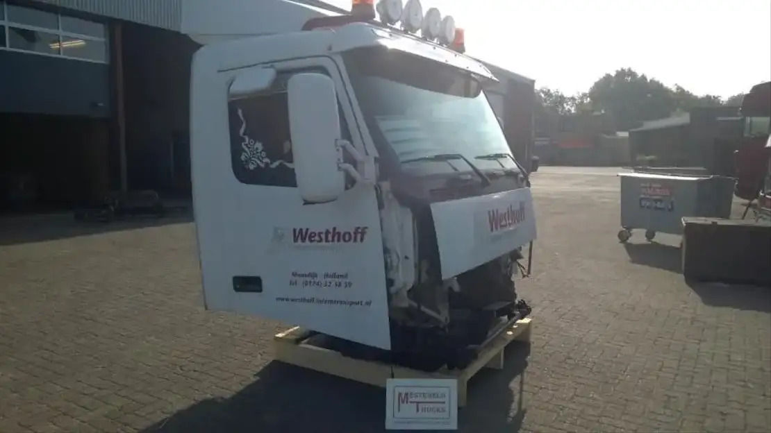 Volvo Cabine - Cabine e interior de Caminhão: foto 1 Volvo Cabine - Cabine e interior de Caminhão: foto 1