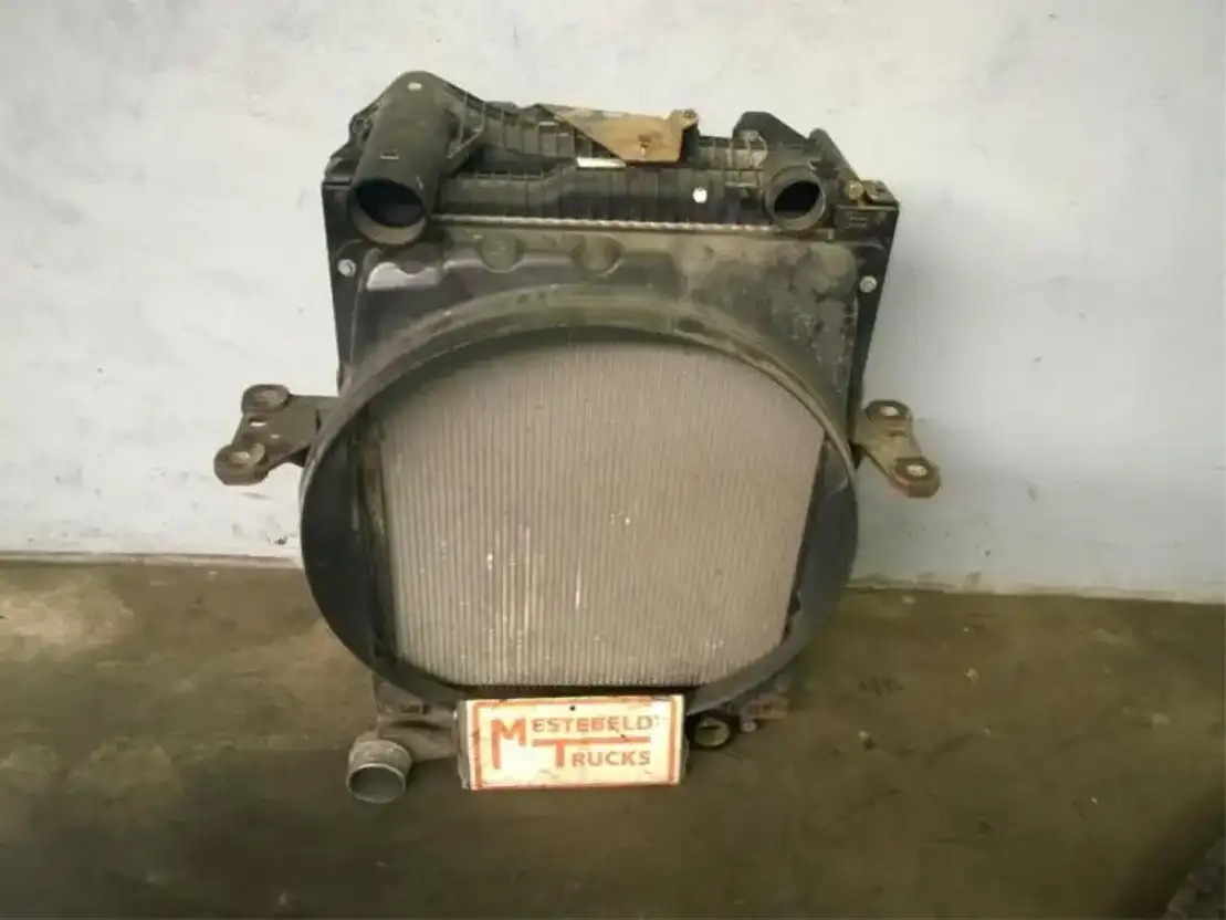 Volvo Radiateur + Intercooler FE - Sistema de arrefecimento de Caminhão: foto 1 Volvo Radiateur + Intercooler FE - Sistema de arrefecimento de Caminhão: foto 1