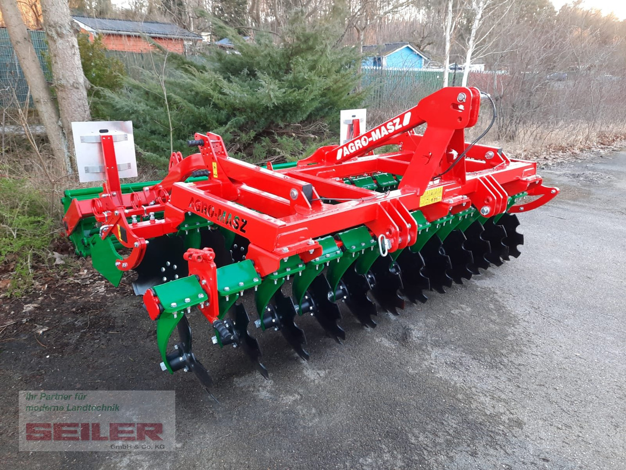 Agro-Masz BT 30 + Rohrstabwalze 500 mm - Grades de discos: foto 3 Agro-Masz BT 30 + Rohrstabwalze 500 mm - Grades de discos: foto 3