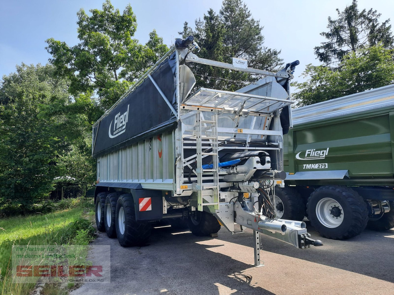 Fliegl ASW 381 TAURUS FOX 45m³ + Top Lift Light - Autocarregadora: foto 2 Fliegl ASW 381 TAURUS FOX 45m³ + Top Lift Light - Autocarregadora: foto 2