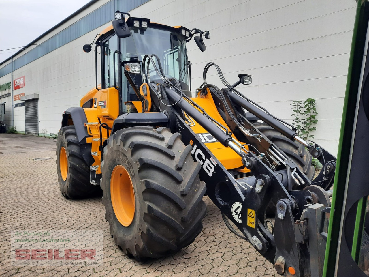 JCB 435 S Agri - Carregadeira de rodas: foto 2 JCB 435 S Agri - Carregadeira de rodas: foto 2