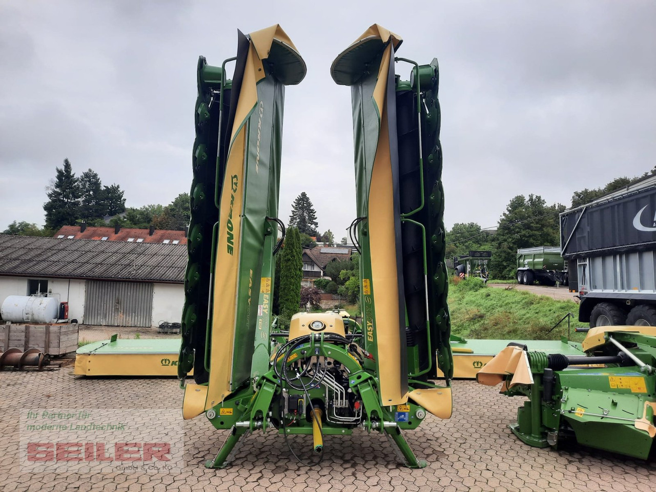 Krone EasyCut B950 Collect - Gadanheira: foto 2 Krone EasyCut B950 Collect - Gadanheira: foto 2