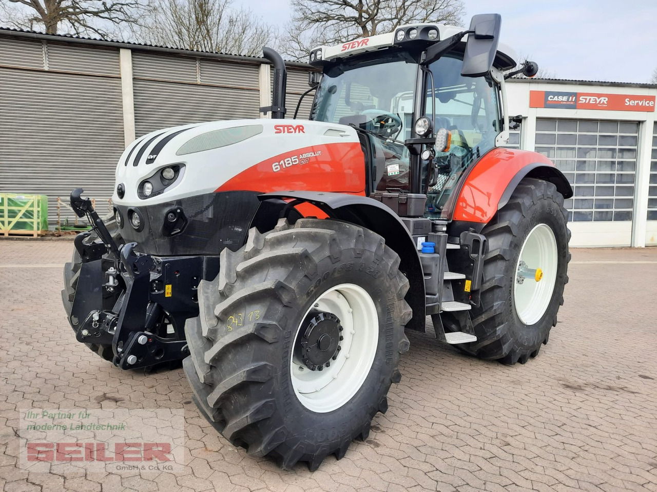 Steyr Absolut 6185 CVT - Trator: foto 1 Steyr Absolut 6185 CVT - Trator: foto 1