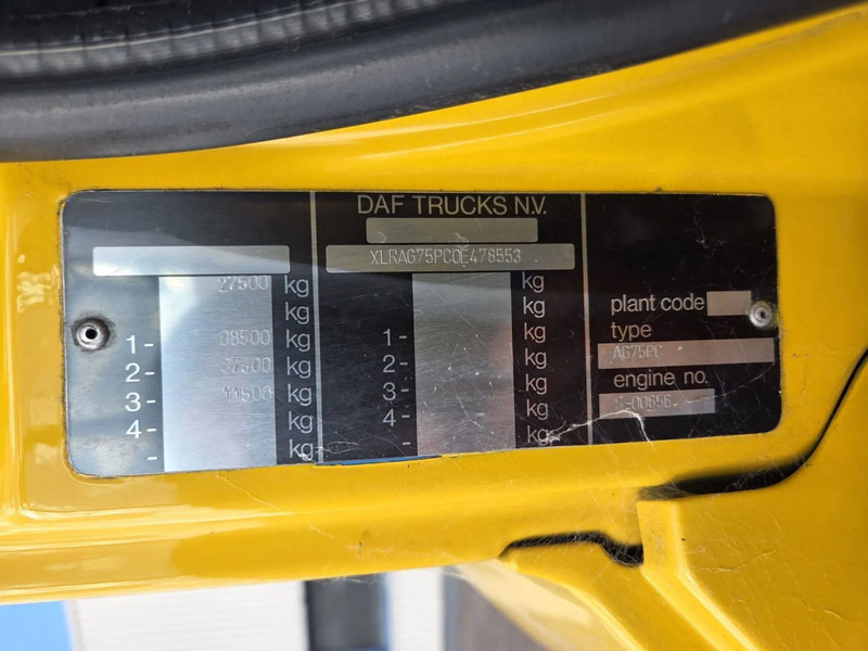 Caminhão chassi DAF CF 75.250 6x2 Euro 2 Automatic NL-Truck Original KM'S: foto 16 Caminhão chassi DAF CF 75.250 6x2 Euro 2 Automatic NL-Truck Original KM'S: foto 16