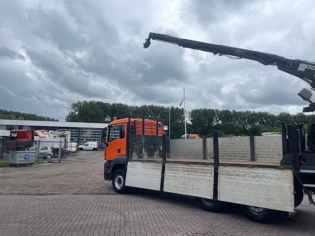 MAN TGS 26.320 6x2 Euro 5 met verrijdbare 14.000 R2 Kennis kraan '2008' met stempels - Caminhão grua: foto 5 MAN TGS 26.320 6x2 Euro 5 met verrijdbare 14.000 R2 Kennis kraan '2008' met stempels - Caminhão grua: foto 5