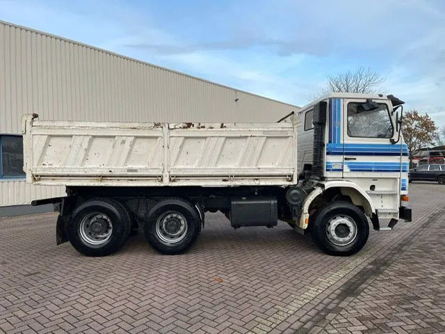 Scania 113H 380 6x4 Tipper - Caminhão basculante: foto 2 Scania 113H 380 6x4 Tipper - Caminhão basculante: foto 2