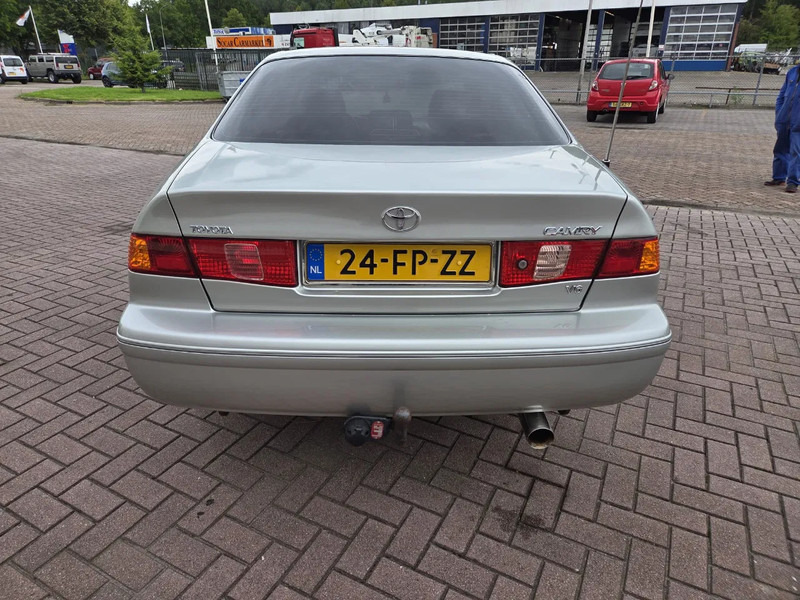Toyota Camry 3.0 V6 24v // Automaat // leather Seats Cruise Control - Sedã: foto 4 Toyota Camry 3.0 V6 24v // Automaat // leather Seats Cruise Control - Sedã: foto 4