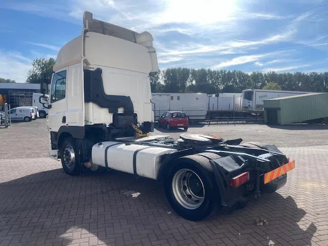 DAF CF 85.410 Automatic 2 Tanks - Tractor: foto 5 DAF CF 85.410 Automatic 2 Tanks - Tractor: foto 5