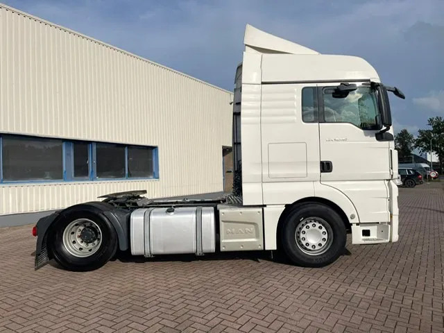 MAN TGX 18.480 Euro 6 Retarder 2 tanks - Tractor: foto 2 MAN TGX 18.480 Euro 6 Retarder 2 tanks - Tractor: foto 2