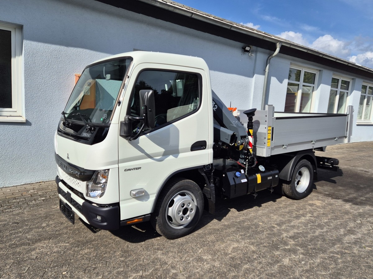 FUSO 3S15 Alukipper mit Ladekran Funk 3 x hydr. - Furgão basculante: foto 4 FUSO 3S15 Alukipper mit Ladekran Funk 3 x hydr. - Furgão basculante: foto 4