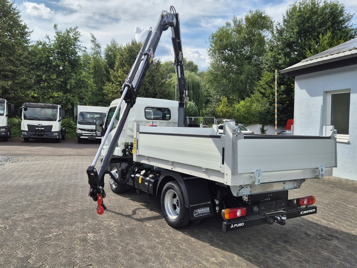 FUSO 3S15 Alukipper mit Ladekran Funk 3 x hydr. - Furgão basculante: foto 2 FUSO 3S15 Alukipper mit Ladekran Funk 3 x hydr. - Furgão basculante: foto 2