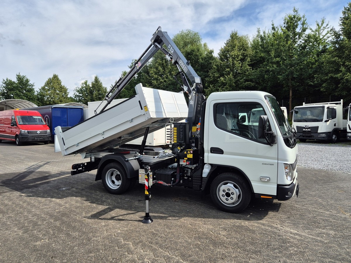 FUSO 3S15 Alukipper mit Ladekran Funk 3 x hydr. - Furgão basculante: foto 3 FUSO 3S15 Alukipper mit Ladekran Funk 3 x hydr. - Furgão basculante: foto 3