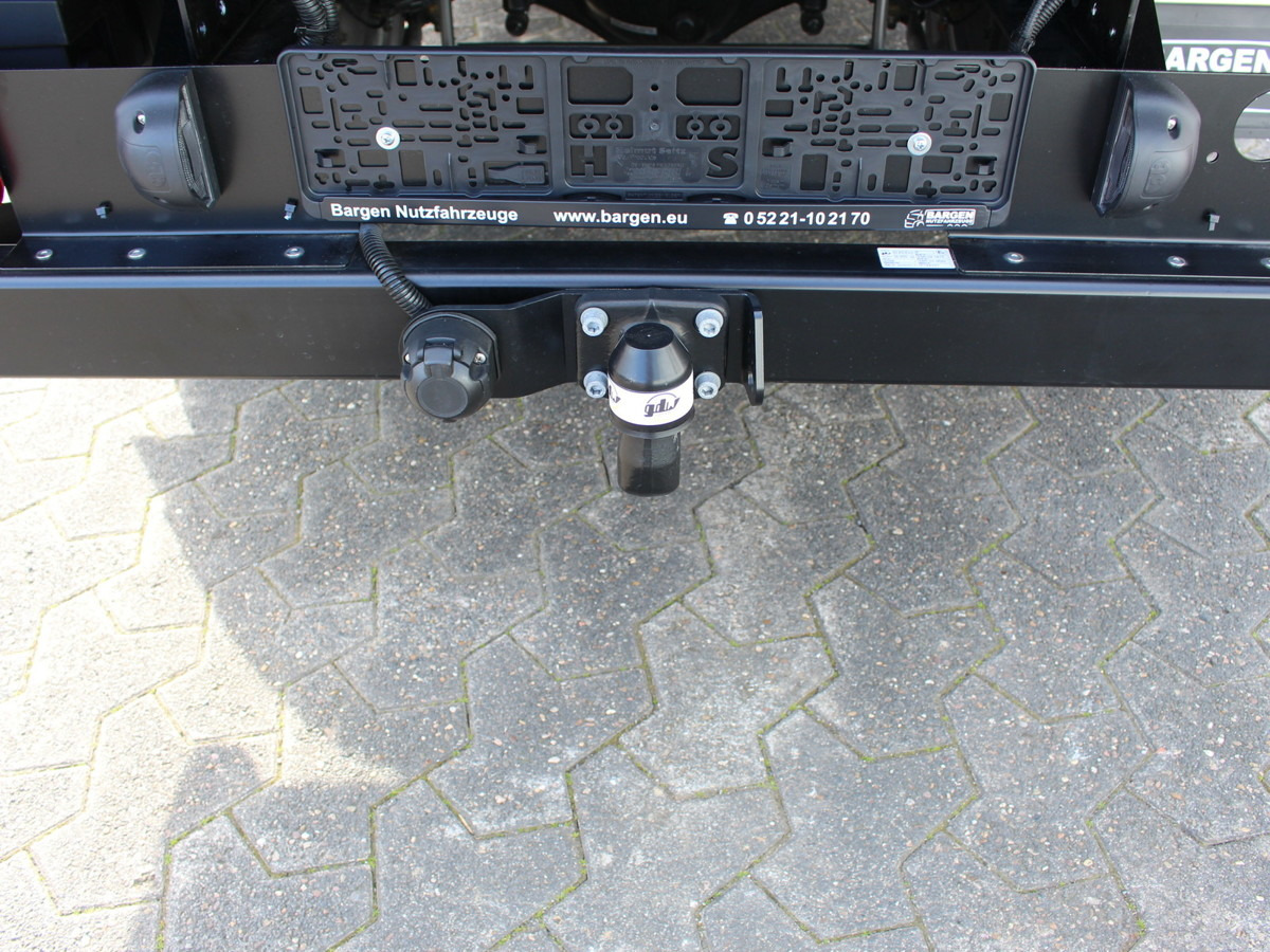 FUSO 6S15 Pritsche 2.8m Heckkran 4xhydr+1xman. Funk! - Furgão caixa aberta: foto 4 FUSO 6S15 Pritsche 2.8m Heckkran 4xhydr+1xman. Funk! - Furgão caixa aberta: foto 4