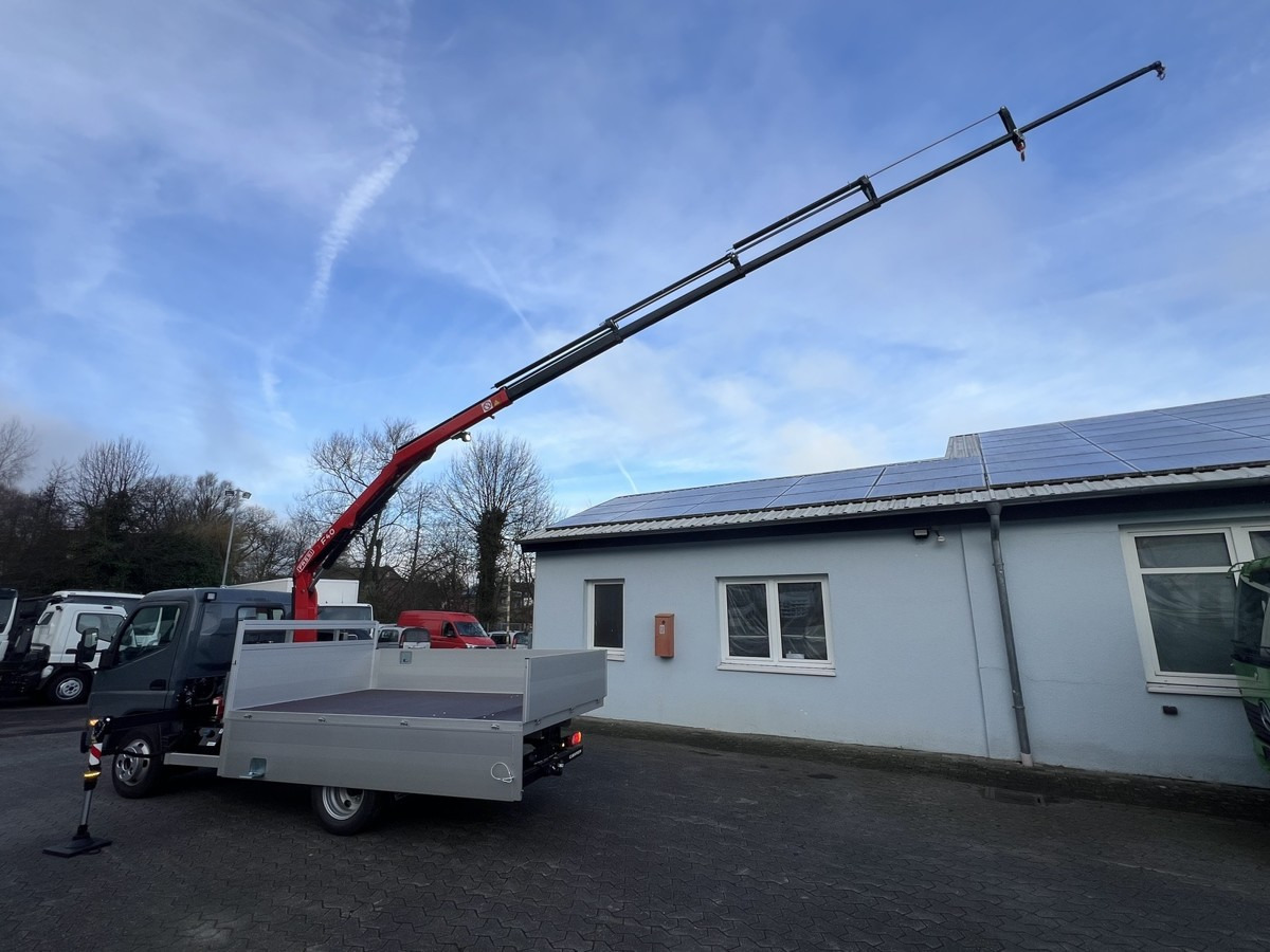 FUSO 6S15 Pritsche 3.0m Kran 4xhydr. Funk! - Caminhão grua, Camião de caixa aberta/ Plataforma: foto 5 FUSO 6S15 Pritsche 3.0m Kran 4xhydr. Funk! - Caminhão grua, Camião de caixa aberta/ Plataforma: foto 5