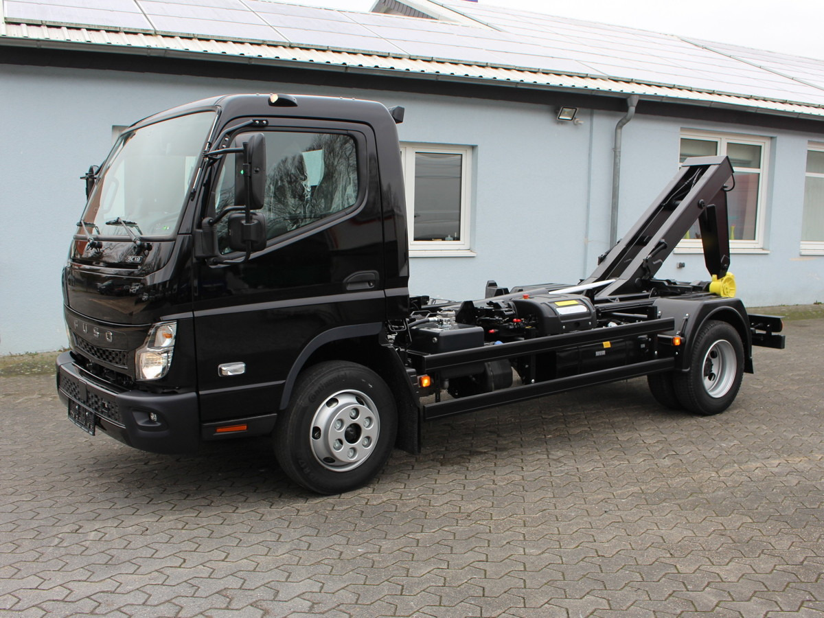 FUSO Canter FUSO 9C18 City Abrollkipper Hooklift Bla - Caminhão polibenne, Caminhão grua: foto 3 FUSO Canter FUSO 9C18 City Abrollkipper Hooklift Bla - Caminhão polibenne, Caminhão grua: foto 3