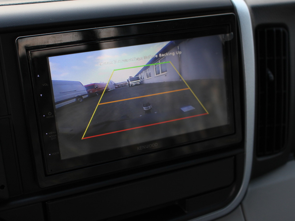 Caminhão polibenne, Caminhão grua nuevo FUSO Canter FUSO 9C18  City Abrollkipper Hooklift Bla: foto 6