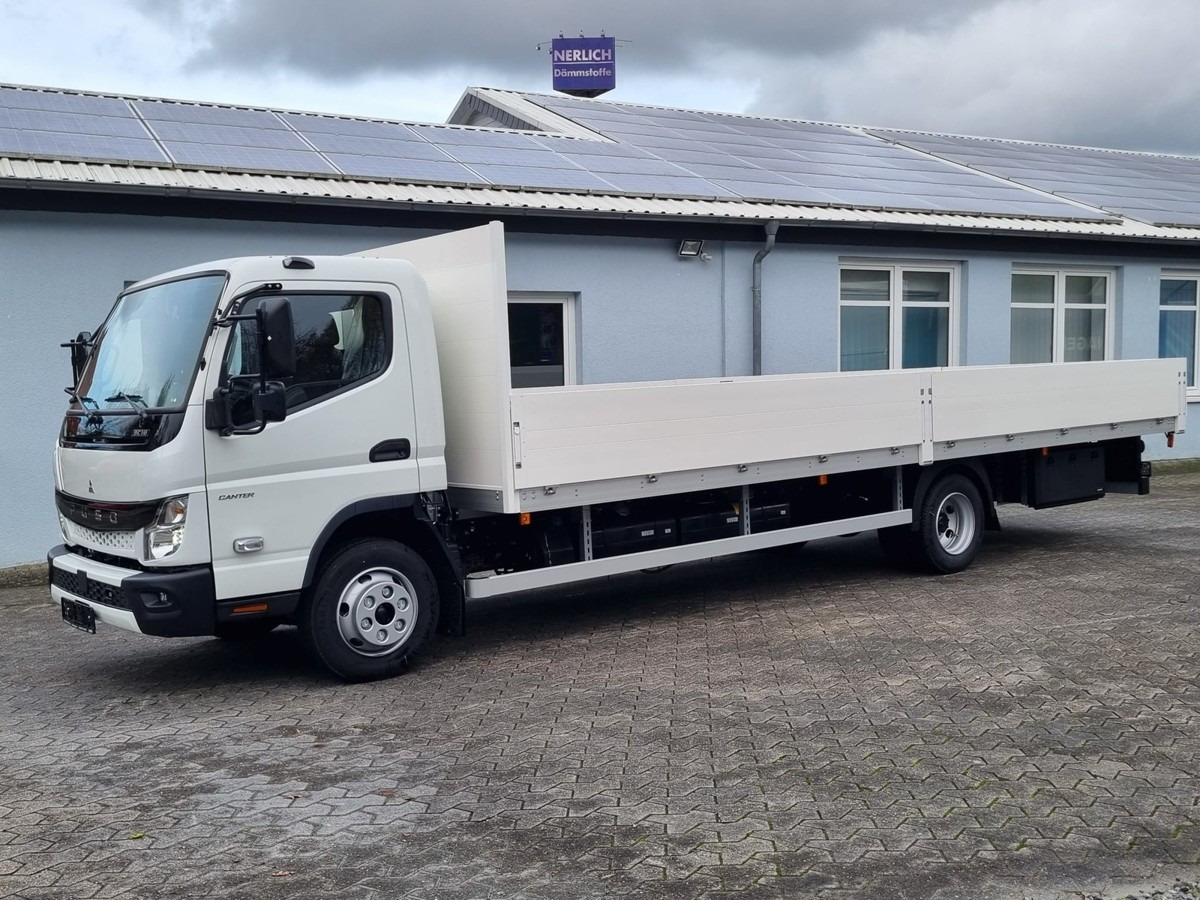 FUSO FUSO 9C18 Canter Alu Pritsche 7.1m NL 3670kg - Furgão caixa aberta: foto 2 FUSO FUSO 9C18 Canter Alu Pritsche 7.1m NL 3670kg - Furgão caixa aberta: foto 2
