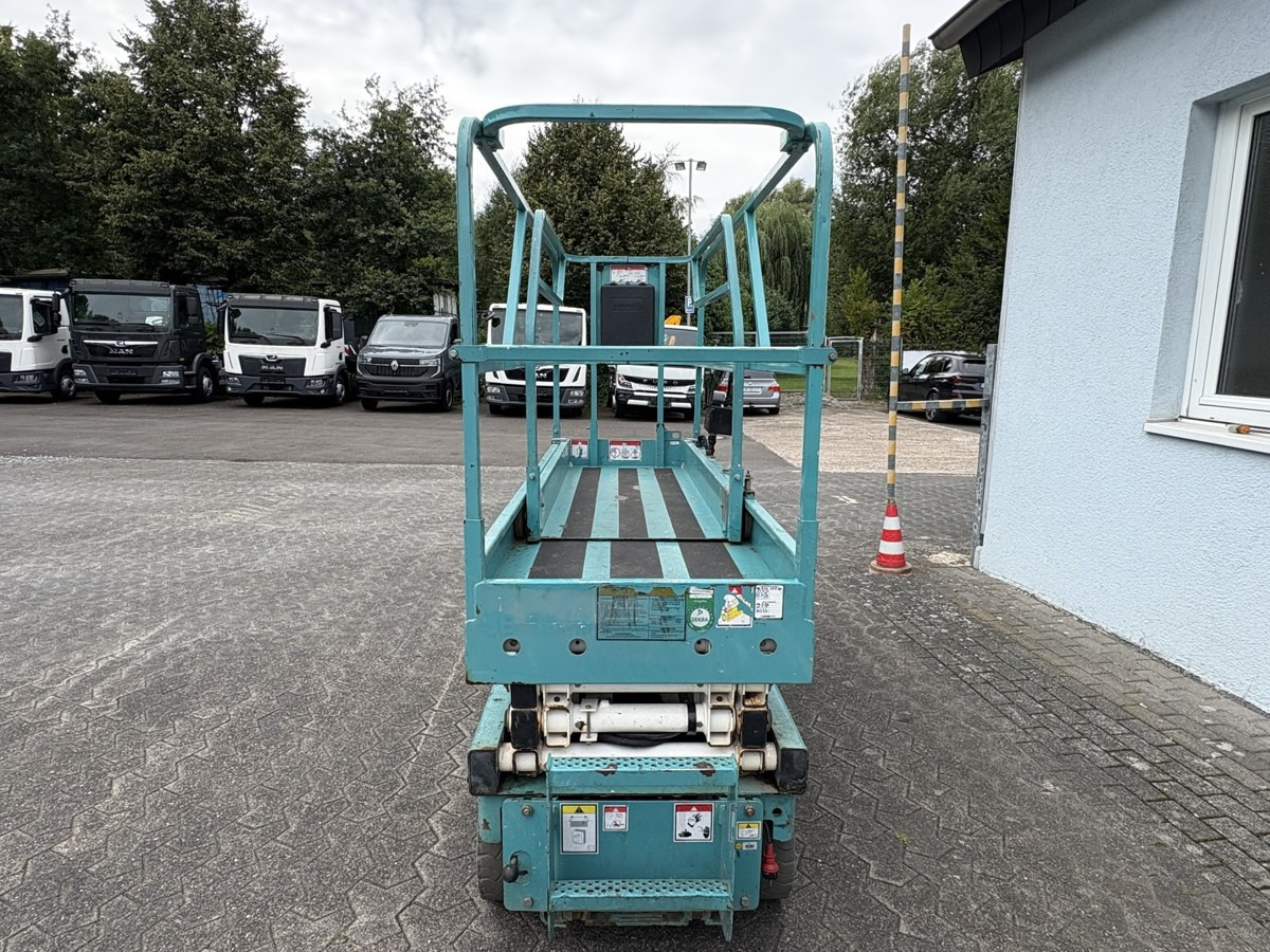 GENIE Haulotte Compact 8 baugleich GS 2032 sofort verf - Plataforma de Tijera/ Plataforma de tesoura: foto 2 GENIE Haulotte Compact 8 baugleich GS 2032 sofort verf - Plataforma de Tijera/ Plataforma de tesoura: foto 2