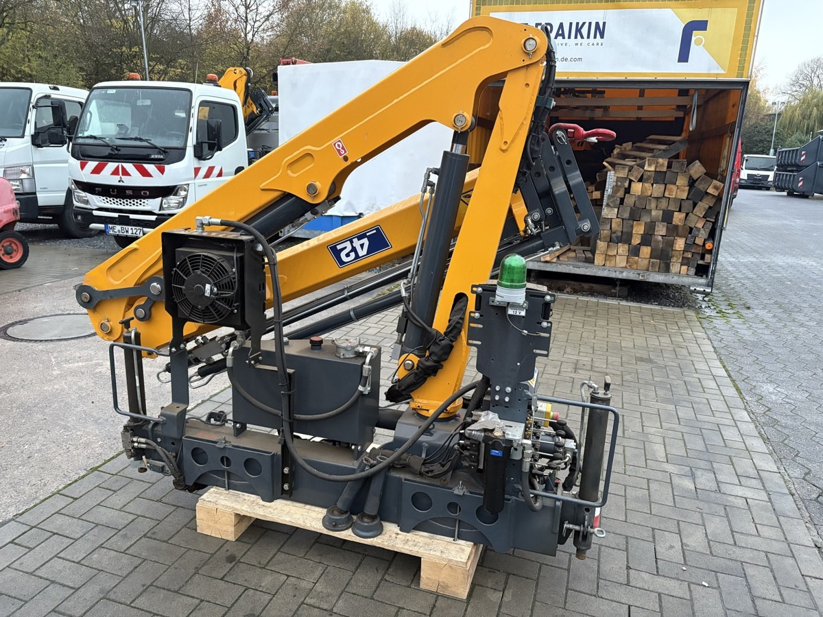 Ladekran Copma 42.4 Funk - Grua para caminhão: foto 3 Ladekran Copma 42.4 Funk - Grua para caminhão: foto 3