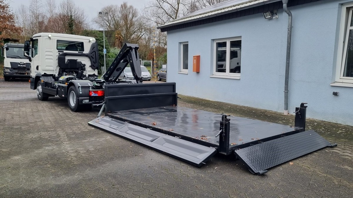 Caminhão polibenne nuevo MAN TGL 12.220 BL NEU City Abrollkipper 8t TipMatic: foto 6