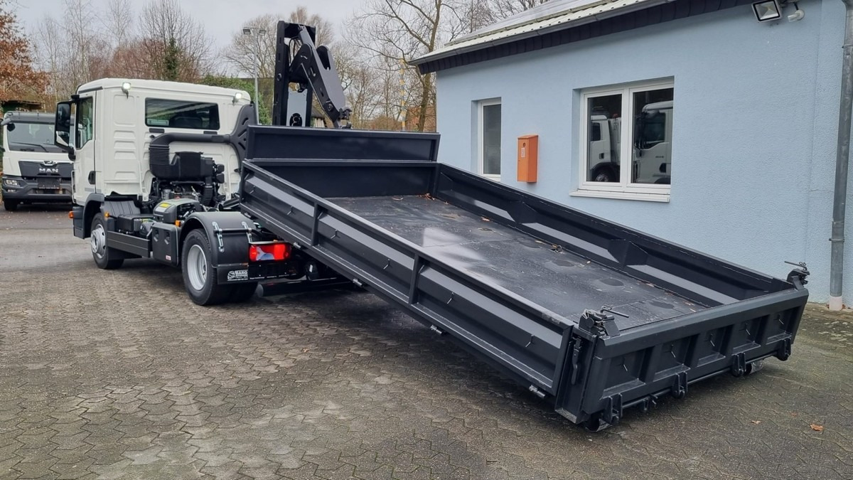 MAN TGL 12.220 BL NEU City Abrollkipper 8t TipMatic - Caminhão polibenne: foto 4 MAN TGL 12.220 BL NEU City Abrollkipper 8t TipMatic - Caminhão polibenne: foto 4