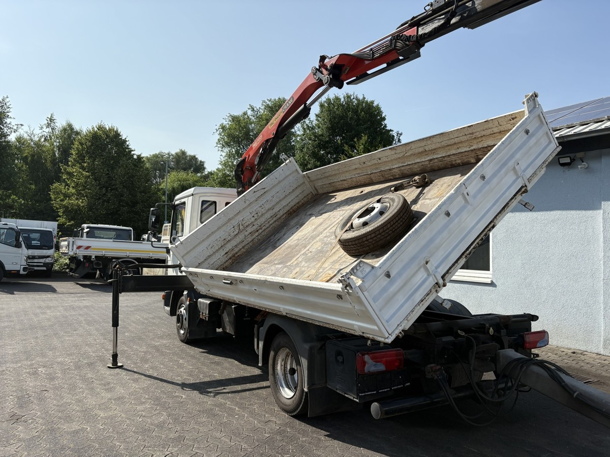 MAN TGL 8.210 Meiller Dreiseitenkipper mit Ladekran - Furgão basculante: foto 3 MAN TGL 8.210 Meiller Dreiseitenkipper mit Ladekran - Furgão basculante: foto 3