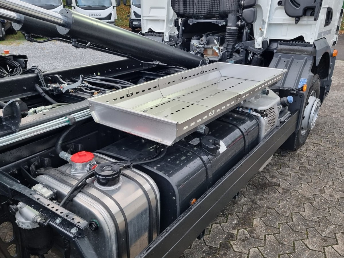 Caminhão polibenne nuevo MAN TGM 15.290 BL Abrollkipper PowerMatic Standheiz.: foto 18