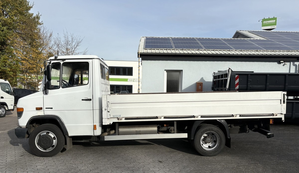 MERCEDES-BENZ Vario 816D Alupritsche 1 Hand - Furgão caixa aberta: foto 3 MERCEDES-BENZ Vario 816D Alupritsche 1 Hand - Furgão caixa aberta: foto 3