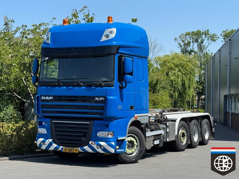 DAF XF 105.460 8X2/4 - 30t hooklift - CLEAN HOLLAND TRUCK - Caminhão polibenne: foto 1 DAF XF 105.460 8X2/4 - 30t hooklift - CLEAN HOLLAND TRUCK - Caminhão polibenne: foto 1