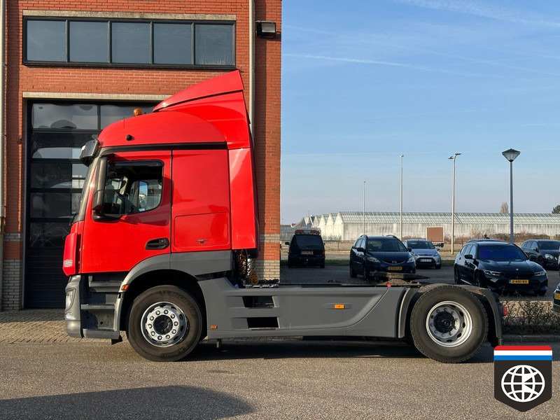 Mercedes-Benz ACTROS 1840 / STREAMSPACE / FULL SPOILER - Tractor: foto 3 Mercedes-Benz ACTROS 1840 / STREAMSPACE / FULL SPOILER - Tractor: foto 3