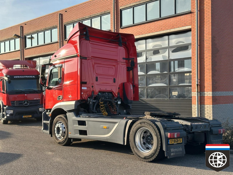 Mercedes-Benz ACTROS 1840 / STREAMSPACE / FULL SPOILER - Tractor: foto 4 Mercedes-Benz ACTROS 1840 / STREAMSPACE / FULL SPOILER - Tractor: foto 4