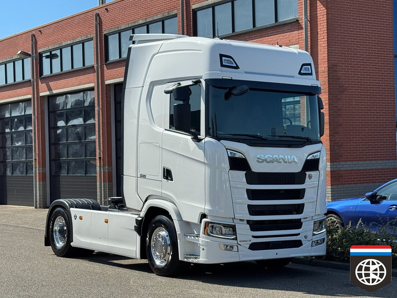 Scania 590 S DOUBLE PTO - FULL SPOILER - NEW - Tractor: foto 3 Scania 590 S DOUBLE PTO - FULL SPOILER - NEW - Tractor: foto 3