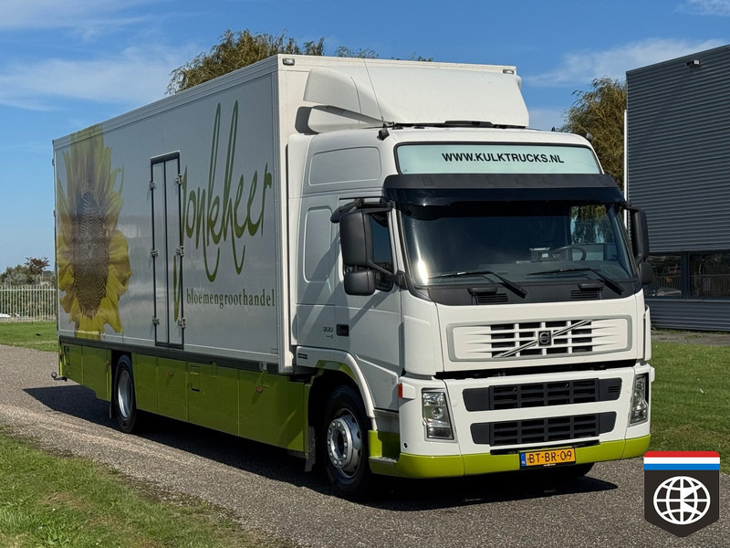 Volvo FM 300 - FRIGO BOX TRUCK + Taillift - New tyres - CONCOURSTAAT - Caminhão frigorífico: foto 1 Volvo FM 300 - FRIGO BOX TRUCK + Taillift - New tyres - CONCOURSTAAT - Caminhão frigorífico: foto 1