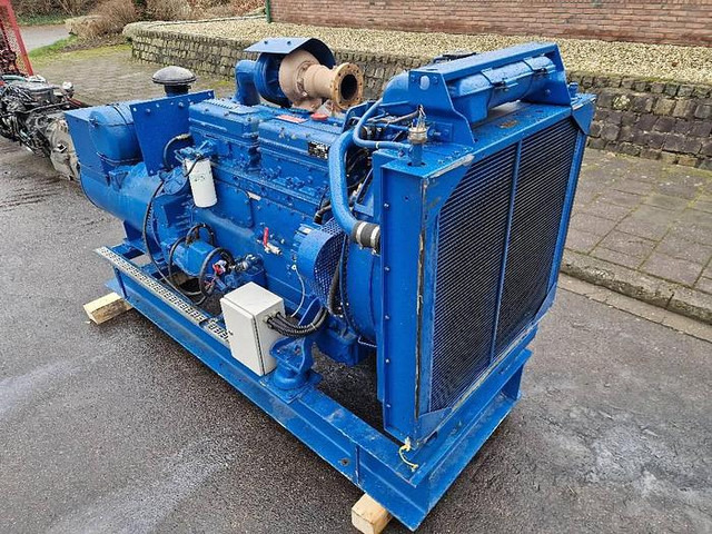DAF 1160 Generator MX 250 MB4 - Gerador elétrico: foto 4 DAF 1160 Generator MX 250 MB4 - Gerador elétrico: foto 4