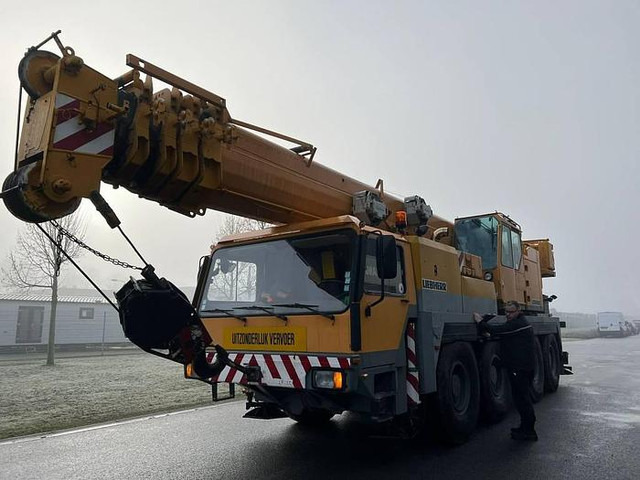 Liebherr - LTM1070 - LTM 1070 LTM 1070-1 - LTM1070 - Guindaste: foto 4 Liebherr - LTM1070 - LTM 1070 LTM 1070-1 - LTM1070 - Guindaste: foto 4