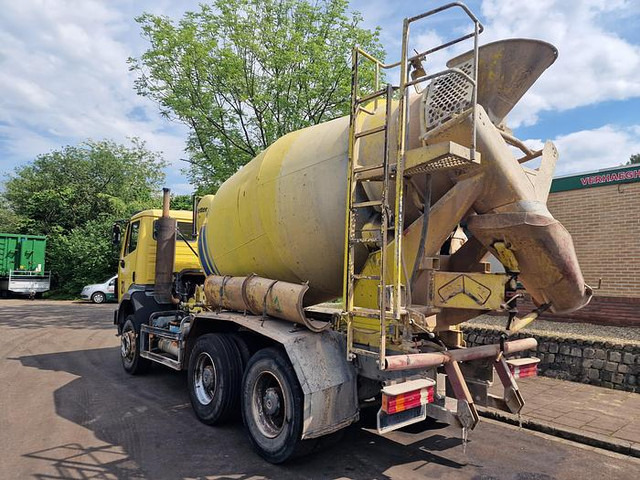 Caminhão betoneira Mercedes-Benz 2527 B 6X4: foto 6 Caminhão betoneira Mercedes-Benz 2527 B 6X4: foto 6