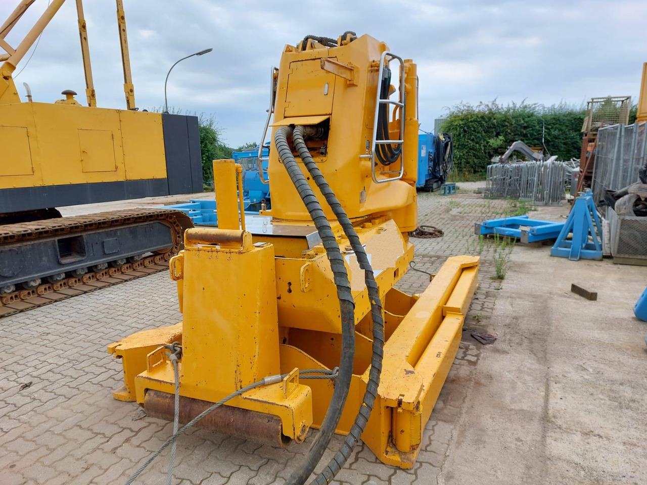 GIKEN SILENT PILER ZP100 + EU200 - Bate estaca: foto 3 GIKEN SILENT PILER ZP100 + EU200 - Bate estaca: foto 3