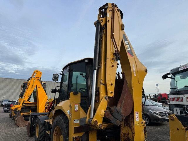 Caterpillar 432F2, 4+1 Schaufel, Telestiel, Klima, Löffel - Retroescavadeira: foto 2 Caterpillar 432F2, 4+1 Schaufel, Telestiel, Klima, Löffel - Retroescavadeira: foto 2