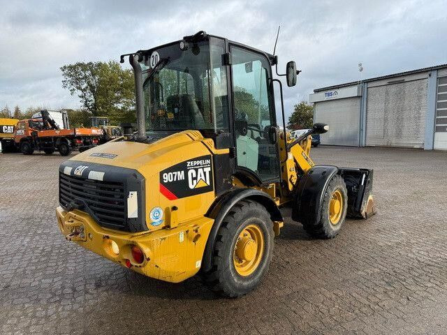 Caterpillar 907 M, 4+1 Schaufel, Palettengabel, Hydr. S.W.S. - Carregadeira de rodas: foto 5 Caterpillar 907 M, 4+1 Schaufel, Palettengabel, Hydr. S.W.S. - Carregadeira de rodas: foto 5