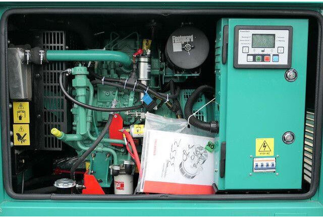 Cummins Stromgenerator, 10 kVA, Sofort verfügbar - Gerador elétrico: foto 3 Cummins Stromgenerator, 10 kVA, Sofort verfügbar - Gerador elétrico: foto 3