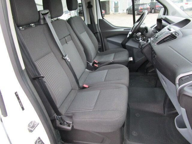 Ford Transit Custom, 9 Sitze, Euro 6 - Micro-ônibus, Furgão de passageiros: foto 4 Ford Transit Custom, 9 Sitze, Euro 6 - Micro-ônibus, Furgão de passageiros: foto 4