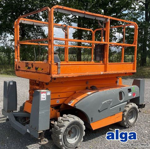Caminhão com plataforma aérea Haulotte Compact 12 DX, Geländegängig, Kubota, 12,15m: foto 1