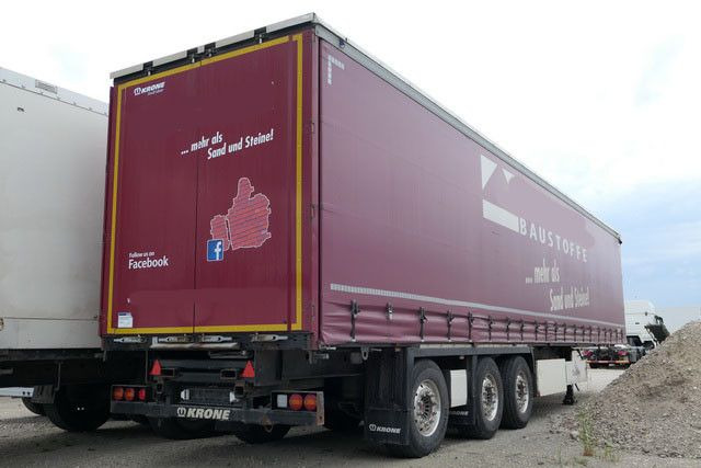 Krone SD, Gelenkt, Luft-Lift, Mitnahmestapler, Edscha - Semi-reboque de lona: foto 5 Krone SD, Gelenkt, Luft-Lift, Mitnahmestapler, Edscha - Semi-reboque de lona: foto 5