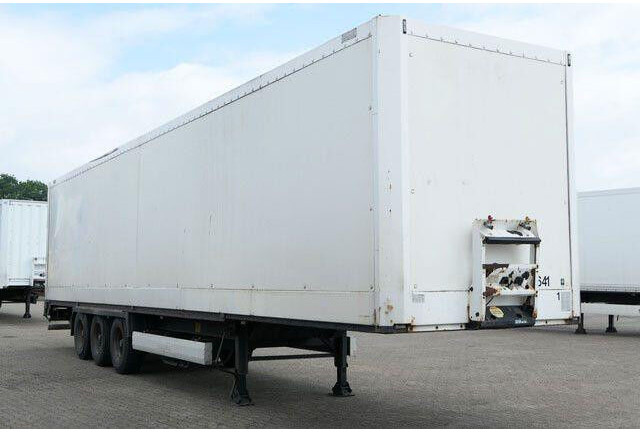 Krone SD, Isoliert, Türen, BPW, Luftfederung, 13.62m - Semireboque furgão: foto 3 Krone SD, Isoliert, Türen, BPW, Luftfederung, 13.62m - Semireboque furgão: foto 3